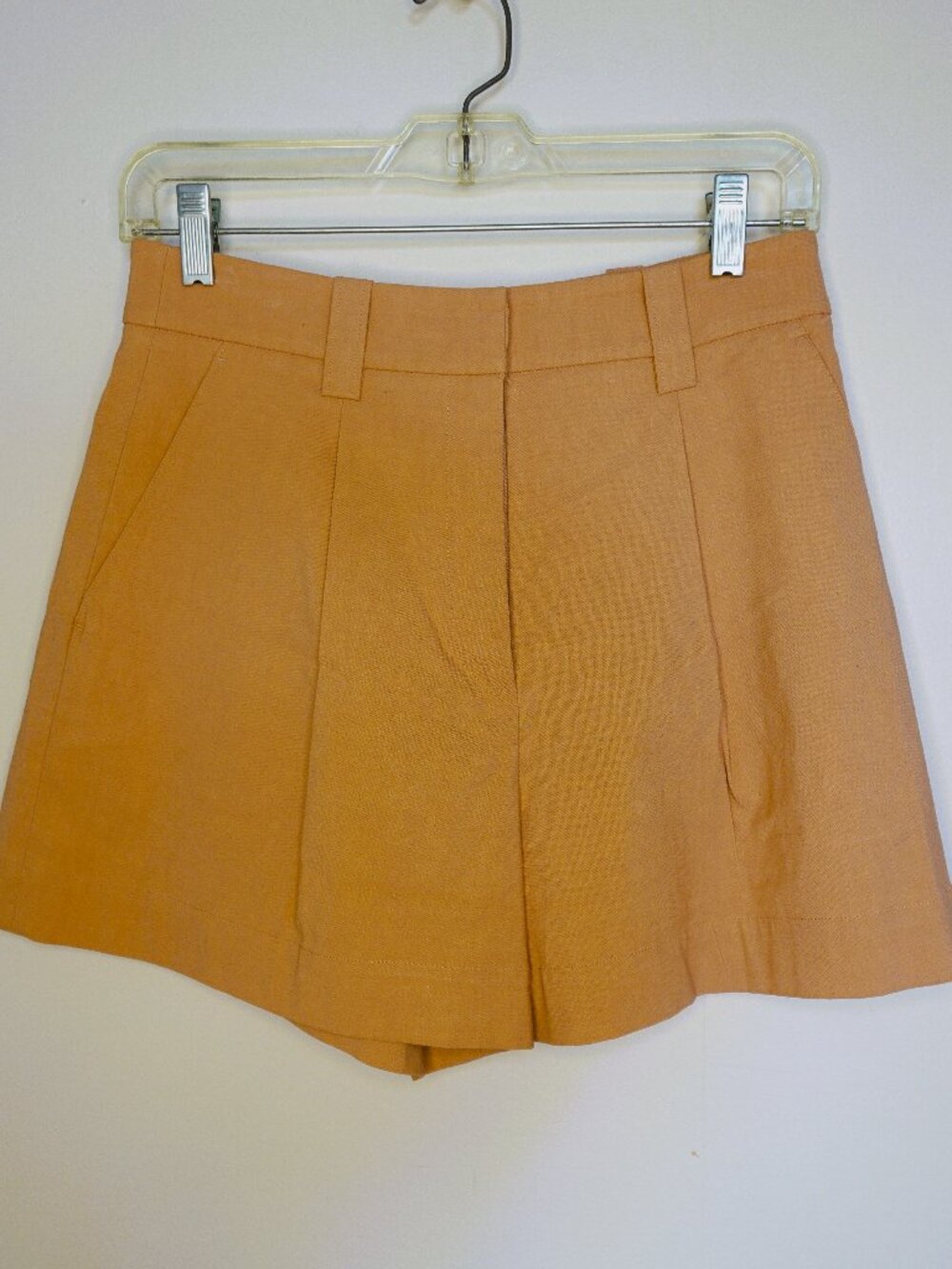A.L.C High Waist Pleated Apricot Shorts (size 4)